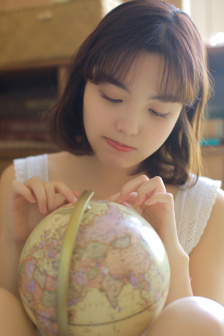 老木匠的三个女儿